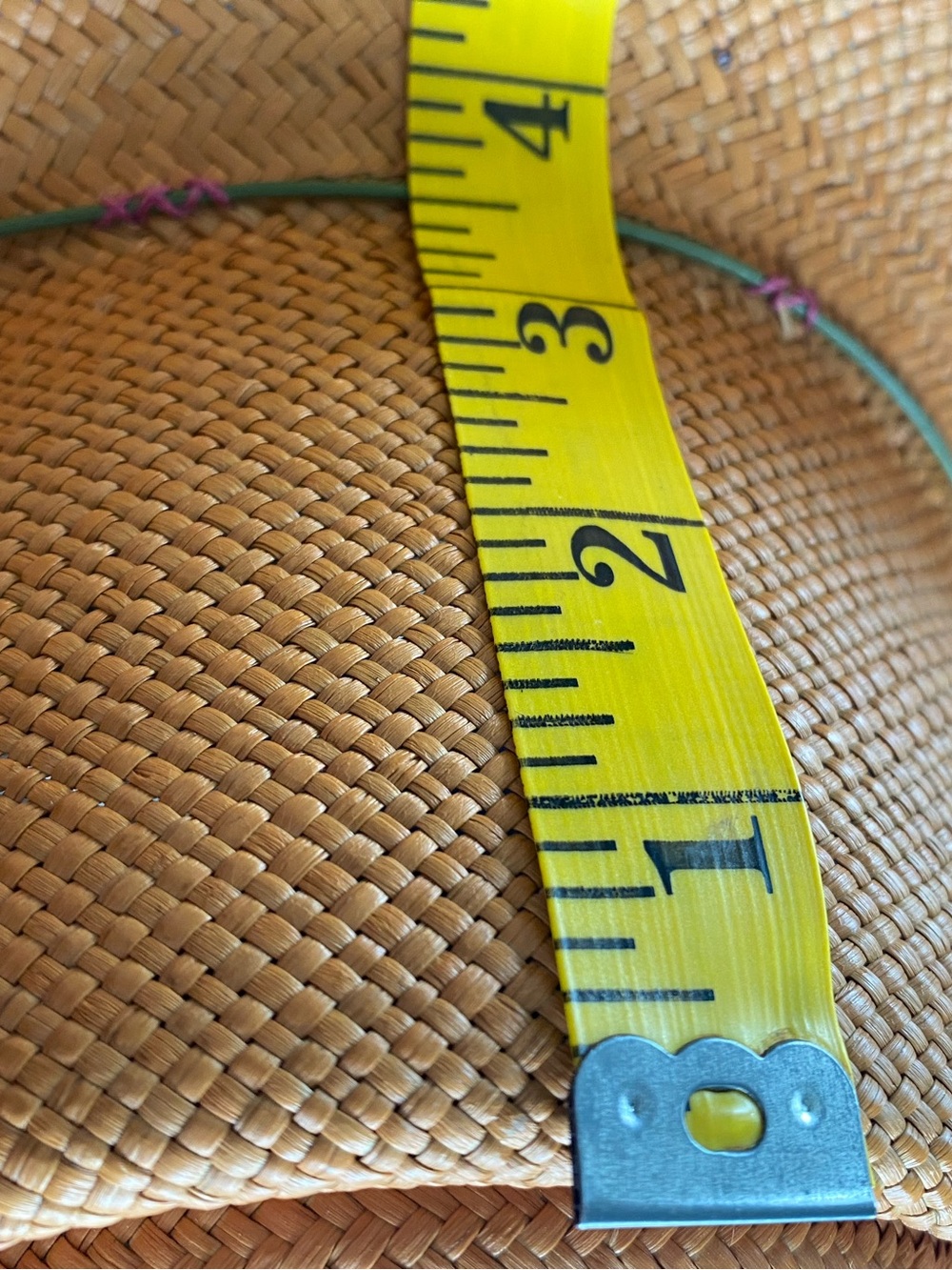 Straw Hat. Susan Carrolan Millinery Made In Aspen. Little shell embellishments. - Picture 7 of 11
